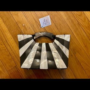 Uno Alla Volta Artisan Purse